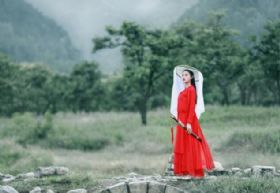 ��Ǿ��ӣ����Ĵ���֪.